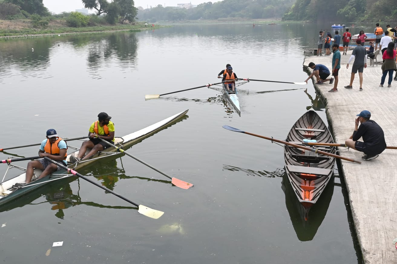 Rowing - Image 4